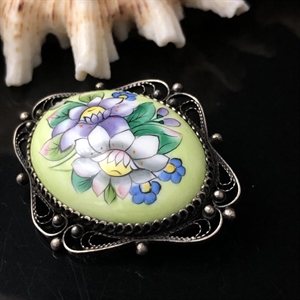 Брошь «Финифть», СССР, 1970-1980-е гг. 001771 - фото 1275 Брошь «Финифть», СССР, 1970-1980-е гг. 001771 - фото 1275