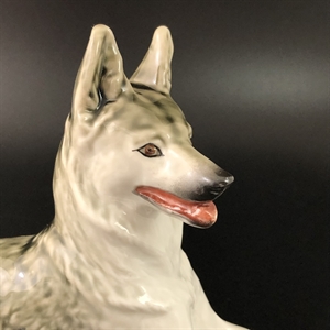 Статуэтка «Овчарка», ЛФЗ, фарфор, СССР, 1950-е гг. 001592 - фото 13637 Статуэтка «Овчарка», ЛФЗ, фарфор, СССР, 1950-е гг. 001592 - фото 13637