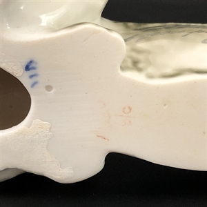 Статуэтка «Овчарка», ЛФЗ, фарфор, СССР, 1950-е гг. 001592 - фото 13639 Статуэтка «Овчарка», ЛФЗ, фарфор, СССР, 1950-е гг. 001592 - фото 13639