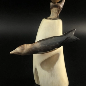 Статуэтка «Птички», рог, СССР, 1960-1970-е гг. 000946