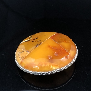 Брошь из природного балтийского янтаря «Мозаика» , 1970-е гг. 000929 - фото 1426