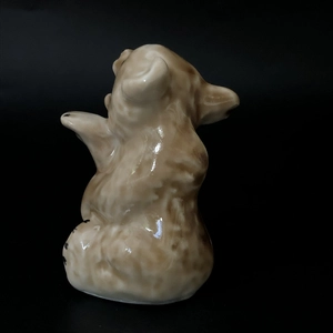 Статуэтка «Ревущий медвежонок», ЛФЗ, фарфор, СССР, 1950-е гг. 000532