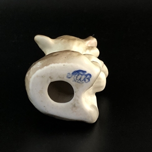 Статуэтка «Ревущий медвежонок», ЛФЗ, фарфор, СССР, 1950-е гг. 001150 - фото 14361 Статуэтка «Ревущий медвежонок», ЛФЗ, фарфор, СССР, 1950-е гг. 001150 - фото 14361