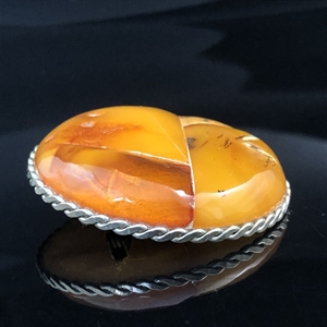 Брошь из природного балтийского янтаря «Мозаика» , 1970-е гг. 000929 - фото 1438