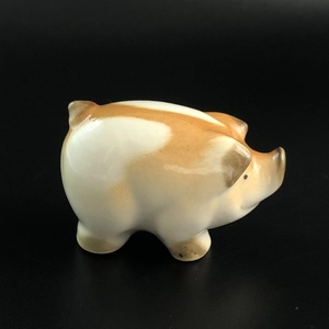 Статуэтка «Свинка», фарфор, ЛФЗ, СССР, 1980-е гг. 001725