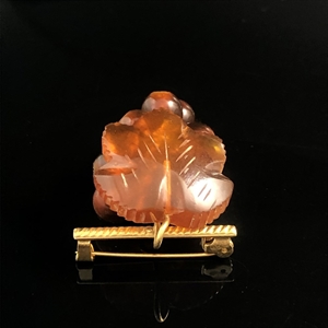 Брошь из формованного янтаря «Виноградная гроздь» , Калининград, 2000 год. 001614 - фото 1462