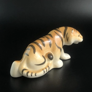 Статуэтка «Тигр», фарфор, ЛФЗ, СССР, 1980-е гг. 001747