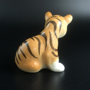 Статуэтка «Тигренок», фарфор, ЛФЗ, СССР, 1980-е гг. 001743 - фото 14689