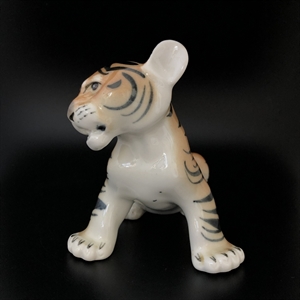 Статуэтка «Тигрёнок», фарфор, ЛФЗ, СССР, 1960-е гг. 001255 - фото 14730
