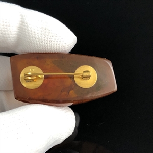 Брошь из формованного янтаря, СССР 1977-й год. 001694 - фото 1475