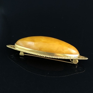 Брошь из цельного природного янтаря, СССР, 1965 год. 001679 - фото 1496