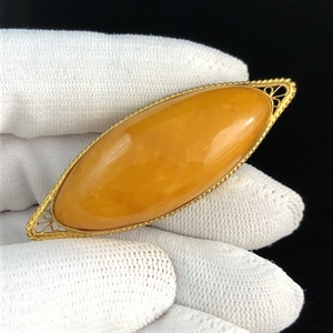 Брошь из цельного природного янтаря, СССР, 1965 год. 001679 - фото 1498