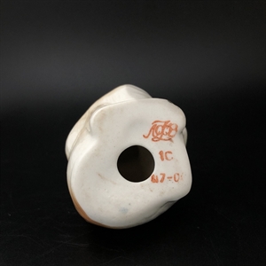 Статуэтка ЛФЗ «Обезьянка с мячом», СССР, фарфор, 1960-е гг. 001051 - фото 15036 Статуэтка ЛФЗ «Обезьянка с мячом», СССР, фарфор, 1960-е гг. 001051 - фото 15036