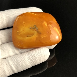 Брошь из цельного природного янтаря, СССР, 1970-е гг. 001689 - фото 1549