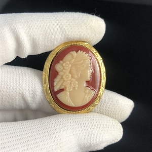 Чешская брошь «Камея», 1980-е гг. 001786 - фото 16272