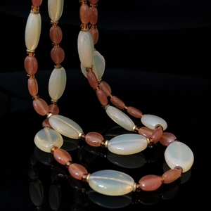 Чешские бусы «Сердолик», 1970-е гг. 000831
