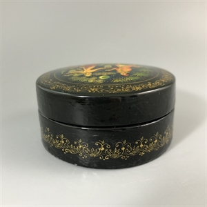 Шкатулка «По улице Мостовой», Мстера, папье-маше, СССР, 1980-е гг. 001198 - фото 19501