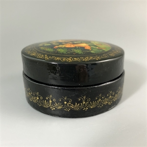 Шкатулка «По улице Мостовой», Мстера, папье-маше, СССР, 1980-е гг. 001198 - фото 19502