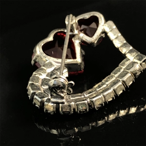 Чешская брошь «Сердечки», 1980-е гг. 001850