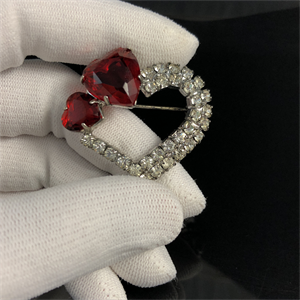 Чешская брошь «Сердечки», 1980-е гг. 001850 - фото 20809