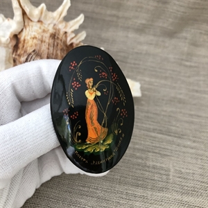 Винтажная лаковая брошь-миниатюра «Рябинушка», Мстёра, СССР, 1980-90 гг. 001339 - фото 2117