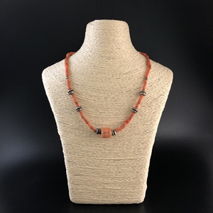 Чокер из антикварного природного рубленого коралла 001910 - фото 21519