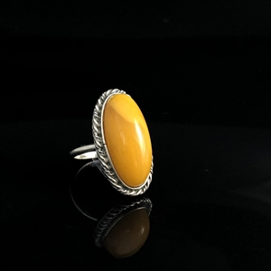 Винтажное кольцо с натуральным природным янтарем, СССР, 1980-е гг. 001554 - фото 2151