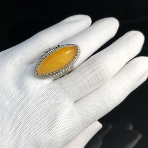 Винтажное кольцо с натуральным природным янтарем, СССР, 1980-е гг. 001653 - фото 2162