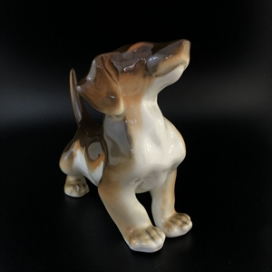 Статуэтка «Такса», ЛФЗ, фарфор, СССР, 1970-е гг. 001946 - фото 22092