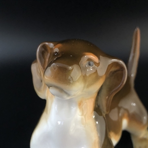 Статуэтка «Такса», ЛФЗ, фарфор, СССР, 1970-е гг. 001946 - фото 22095