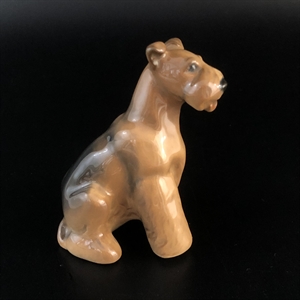 Статуэтка «Фокстерьер», фарфор, Астраханский фарфоровый завод «Сциталис», Россия, 2020-е гг. 001961 - фото 22325