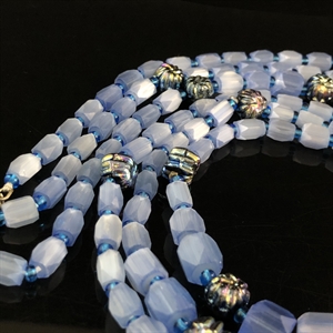 Трехрядное чешское колье из сатинового стекла, Чехословакия 1970-е гг. 001994 - фото 22881