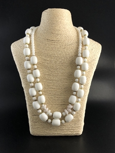 Чешские бусы из молочного стекла, 1970-е гг. 002000 - фото 23034