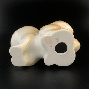 Статуэтка ЛФЗ «Шпиц», фарфор, СССР, 1960-е гг. 002001 - фото 23049