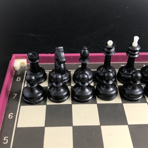 Шахматы, дорожный набор на магнитах,  СССР, 1980-е гг. 002017 - фото 23301