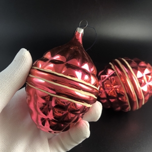 Набор советских ёлочных игрушек «Шишки», СССР, 1980 гг 002043 - фото 23870