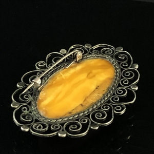 Брошь из природного балтийского янтаря , СССР 1970-е гг. 002046 - фото 23951