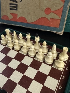 Шахматы, дорожный набор на магнитах,  СССР, 1980-е гг. 002069