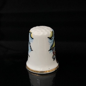 Коллекционный наперсток ISLE of WIGHT, фарфор, Англия, 1970-1980-е гг. 001462 - фото 6498