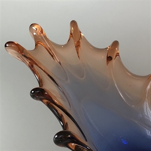 Конфетница «Волна», гутное стекло, СССР, 1970-е гг. 001565 - фото 6759