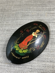 Лаковая брошь-миниатюра «Рябинушка», Мстера, СССР, 1980-90 гг. 001169 - фото 7677