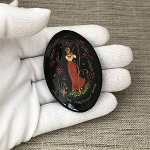 Лаковая брошь-миниатюра «Рябинушка», СССР, Мстёра, 1980-90 гг. 001344 - фото 7751