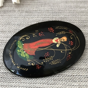 Лаковая брошь-миниатюра «Рябинушка», СССР, Мстёра, 1980-90 гг. 001345 - фото 7759