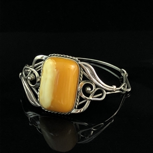 Мельхиоровый браслет с пейзажным природным янтарём, СССР, 1980-е гг. 001555 - фото 8049