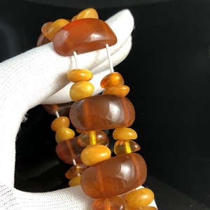 Браслет из формованного и цельного балтийского янтаря , Калининград, СССР, 1980-е гг. 001821 - фото 835