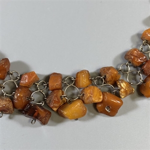 Ожерелье из природного балтийского янтаря, СССР, 1960-е гг. 000717 - фото 9079