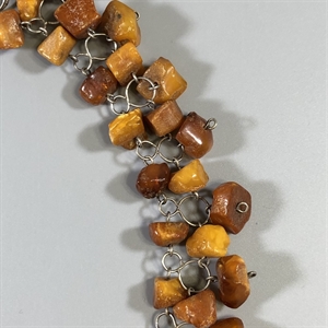 Ожерелье из природного балтийского янтаря, СССР, 1960-е гг. 000717 - фото 9080