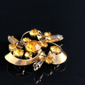 Брошь «Завиток», ЧССР, 1980-е гг. 001608 - фото 963