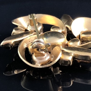 Брошь «Завиток», ЧССР, 1980-е гг. 001608 - фото 967